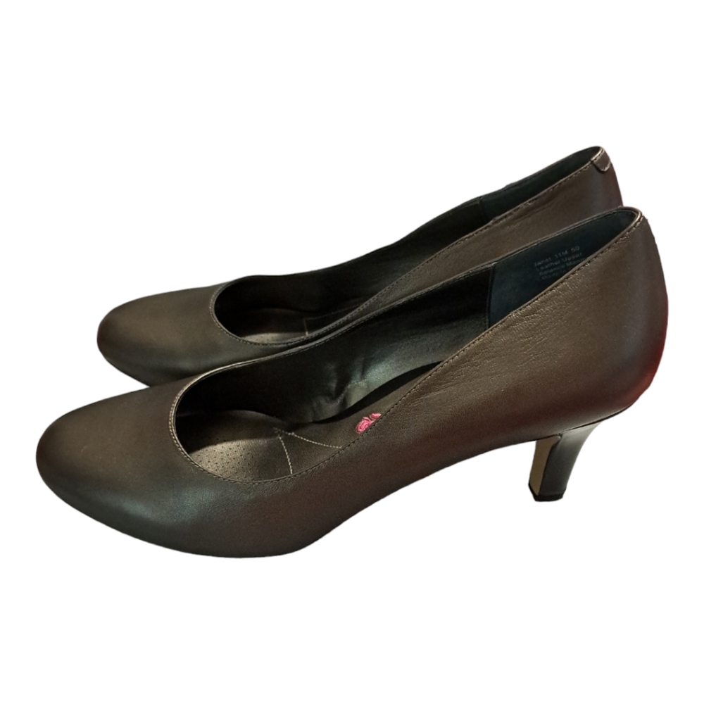 Ros Hommerson Pewter Janet Leather Pump Women Sizes 10.5, 11